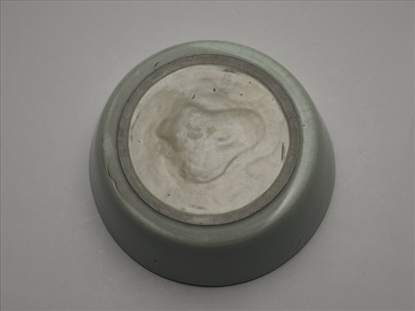 官窯 青瓷印花龍紋洗