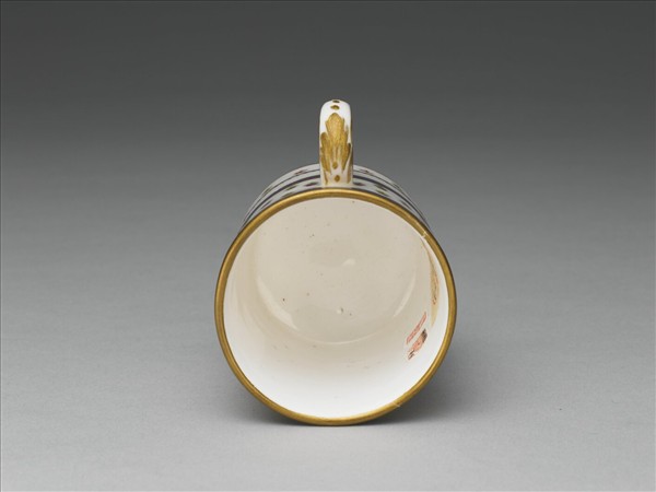 粉彩花卉單耳盃