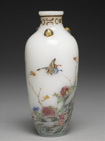 玻璃胎畫琺瑯花蝶紋瓶