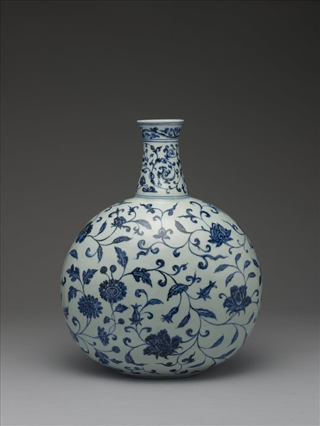 青花四季花卉紋扁壺