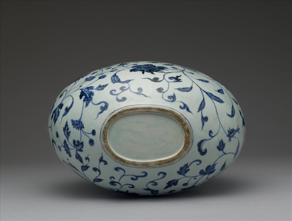 青花四季花卉紋扁壺