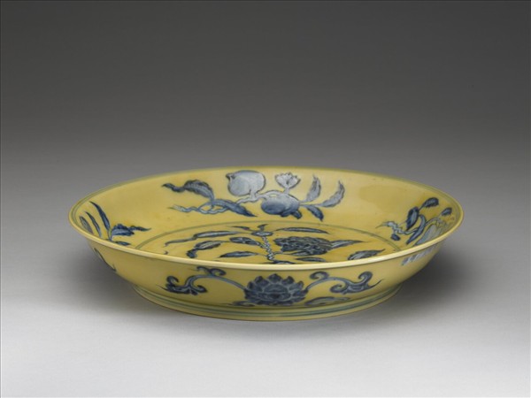 黃釉青花花果盤