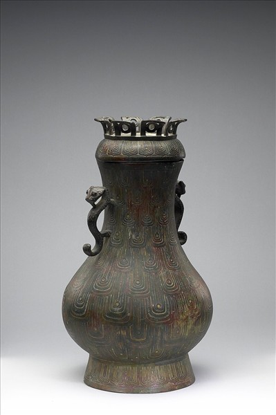 垂鱗紋壺