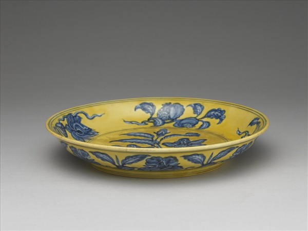 黃釉青花花果盤