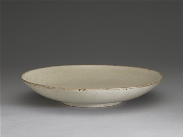 定窯系 白瓷印花花卉紋盤