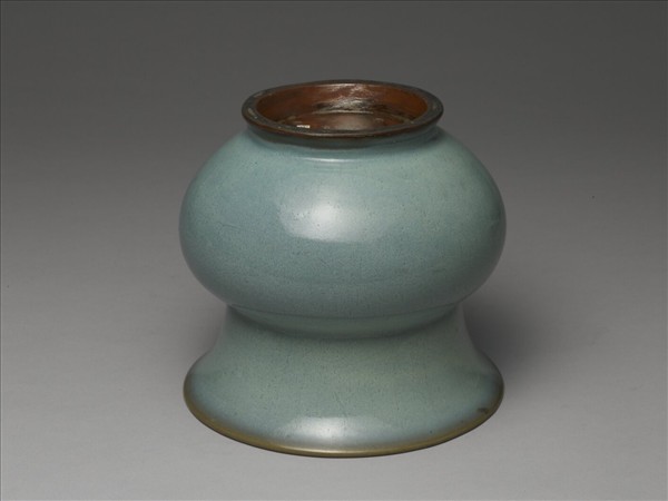 鈞窯 天藍釉渣斗式盆