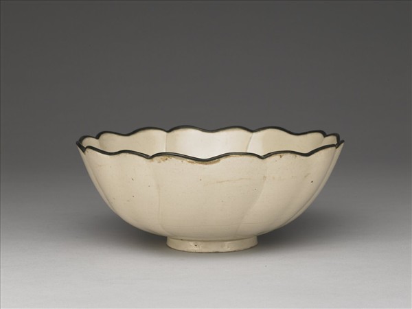 定窯 白瓷葵式盞