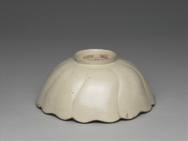 定窯 白瓷葵式盞