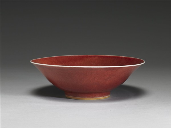霽紅釉碗