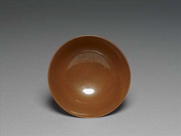 鬥彩蓮塘鴛鴦紋碗