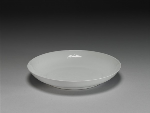 甜白半脫胎九龍盤