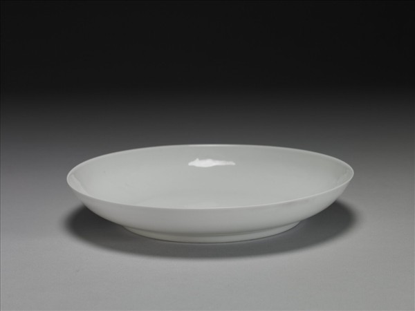 甜白半脫胎九龍盤