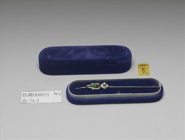 嵌珠翠玉耳挖簪