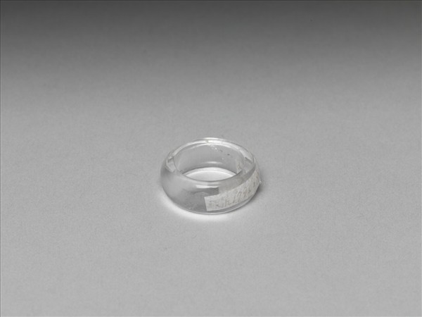 水晶戒指