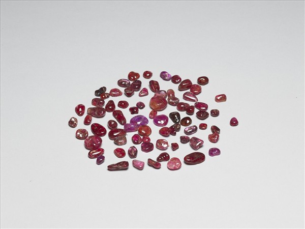 紅色寶石