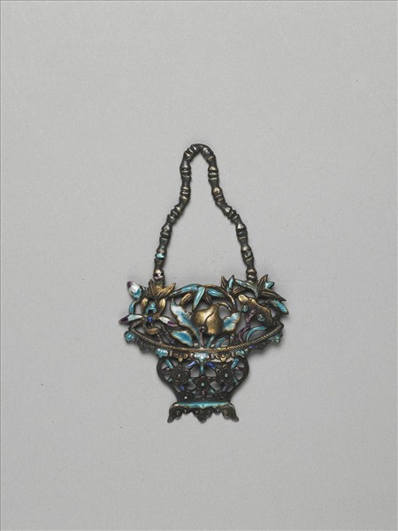 燒藍蘭竹桃芝花籃形銀飾件