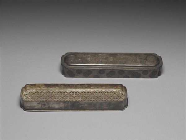 花果紋長方銀盒