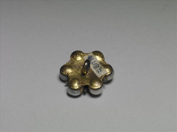 銅鍍金點翠嵌珠寶花卉鈕扣