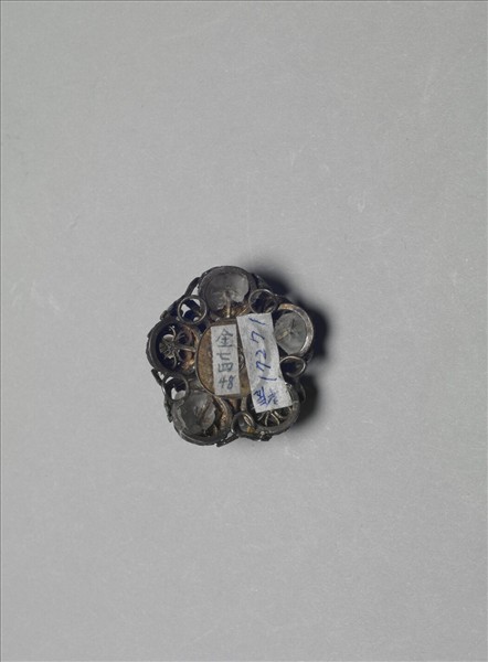 銀纍絲點翠嵌珠寶花式帽正