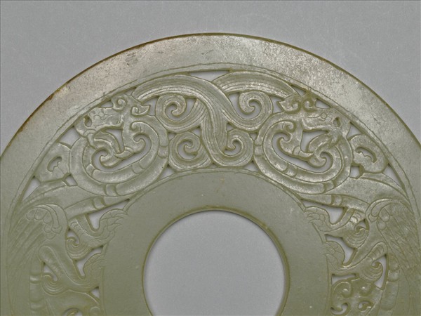 玉鏤空龍紋璧