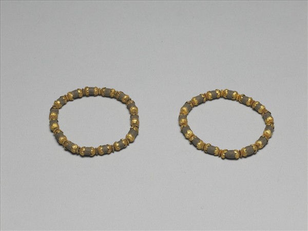 鍍金托蓮子形手鐲 （一對）