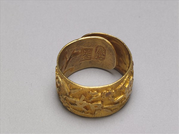 金「平安如意」戒指