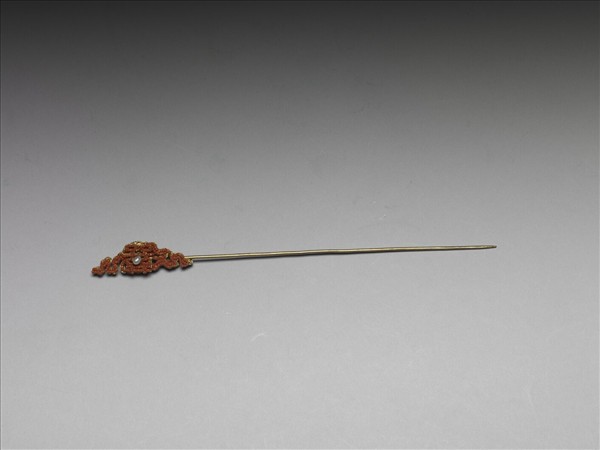 珊瑚米珠囍字首鍍金針簪