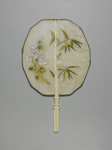 彩繡嵌寶石團扇