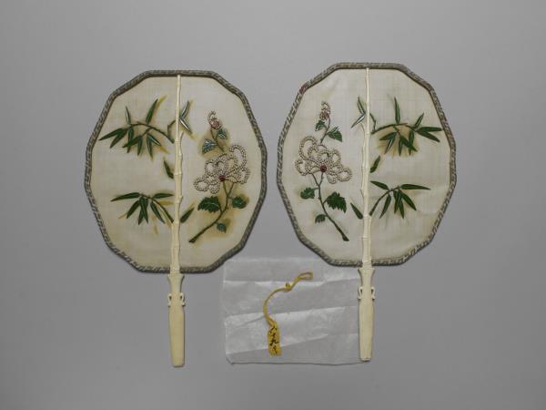 彩繡嵌寶石團扇