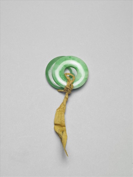 翠玉耳環（一對）