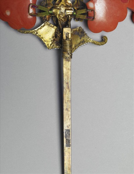 珊瑚翠玉嵌珠蝙蝠簪