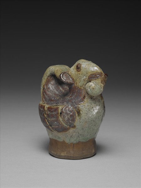 明 青瓷象首鳥身