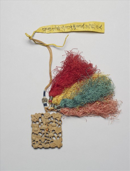 檀香木瓜瓞綿綿香佩