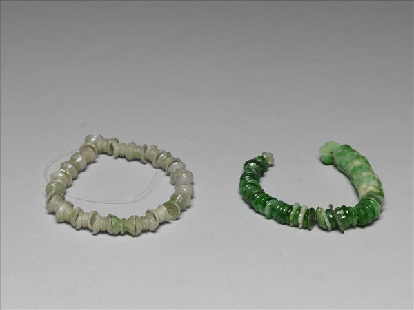 翠玉飾串
