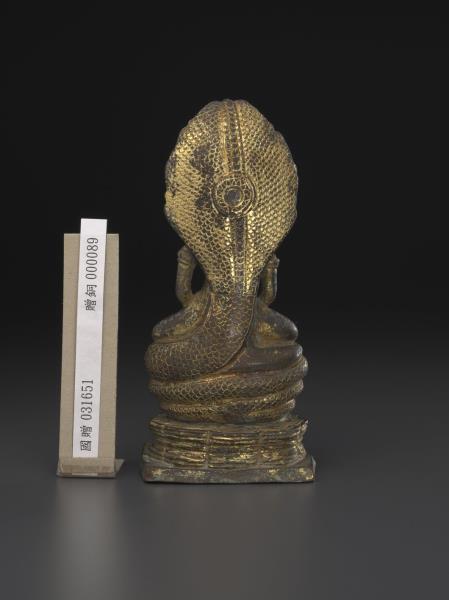 目真璘陀龍王護持釋迦牟尼佛趺坐像