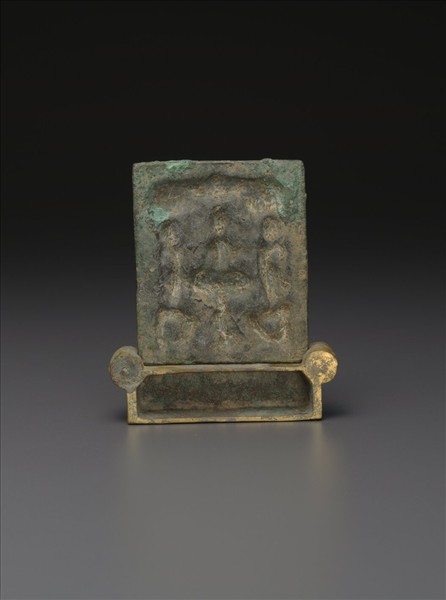 銅鎏金坐佛三尊像