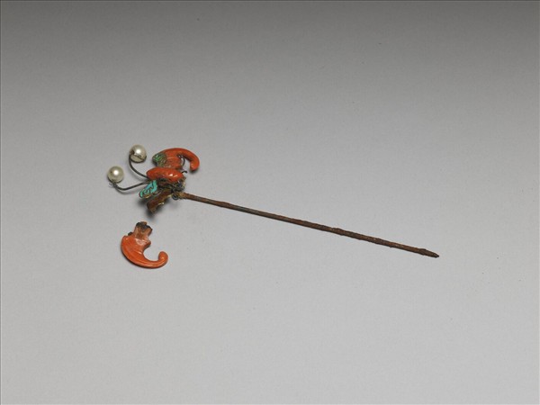 珊瑚嵌珠蝙蝠簪