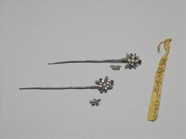 銀嵌玻璃蝶式簪