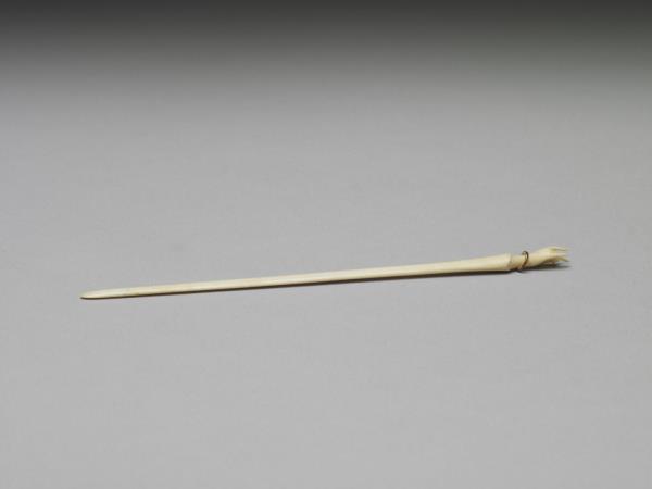 象牙手形簪