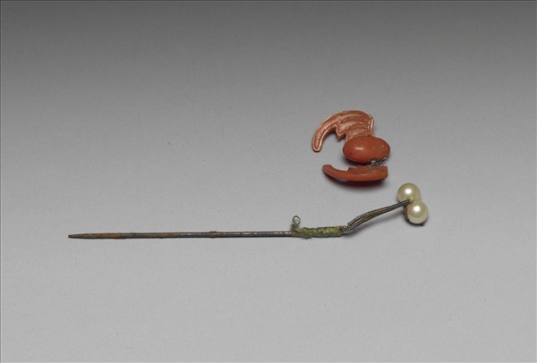 珊瑚嵌珠蝙蝠簪