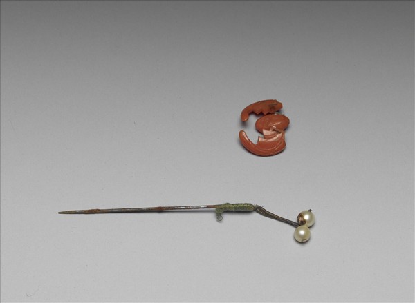 珊瑚嵌珠蝙蝠簪