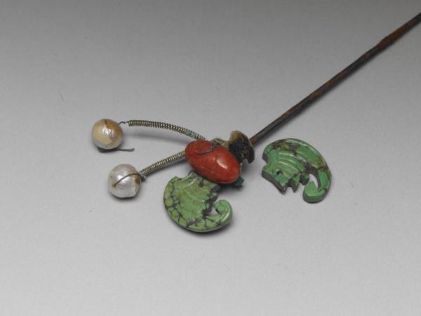 珊瑚松石蝠首銀腳簪