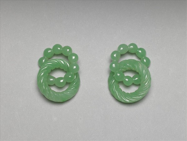翠玉連環（一對）