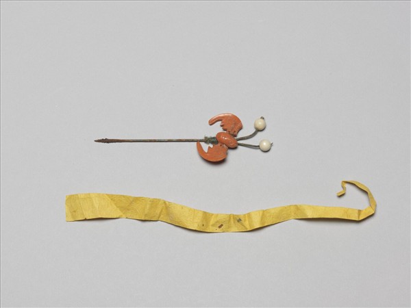 珊瑚嵌珠蝙蝠簪