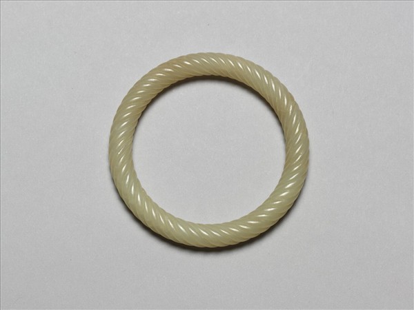 玉絞絲紋鐲