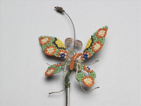 緝米珠蝴蝶簪