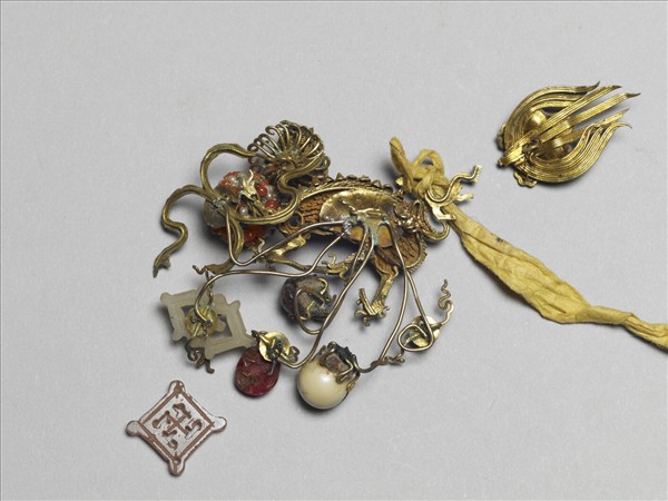 銀鍍金獅子結子