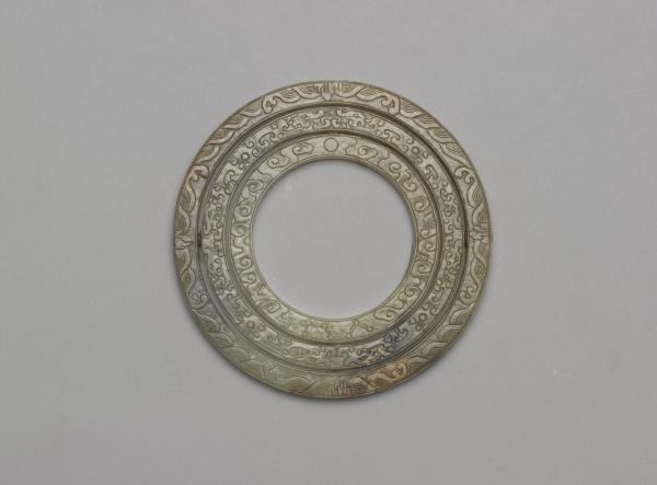 玉「天地人」三連環