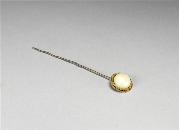 銀鍍金鑲假珠花形簪