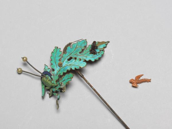 鎏金點翠五毒簪- 故宮